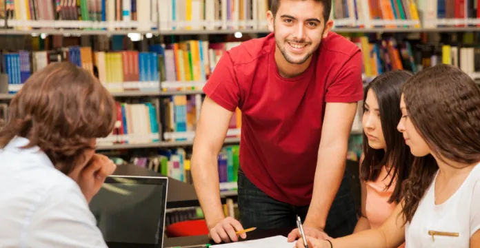 Ciencias de la Educación con Énfasis en l yll Ciclos